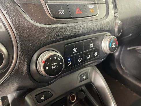 Used 2014 Hyundai Tucson SE AWD/4WD image 7