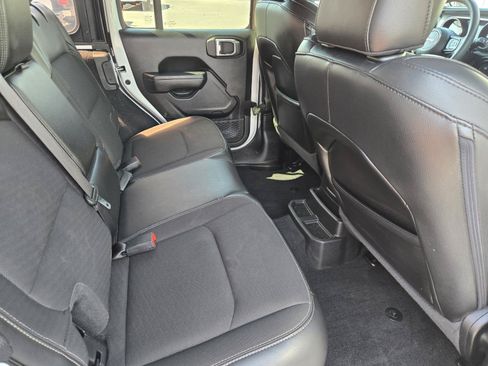 Certified 2023 Jeep Wrangler Unlimited Sport AWD/4WD image 30