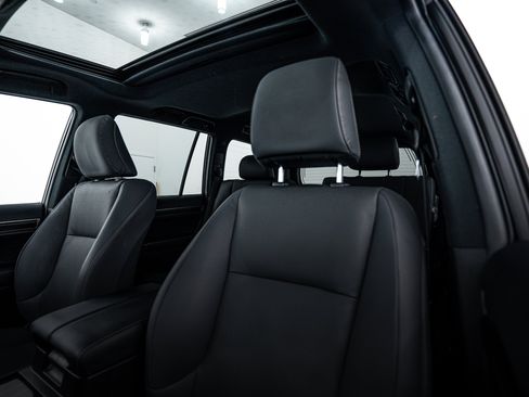 Used 2023 Lexus GX 460 Premium image 13