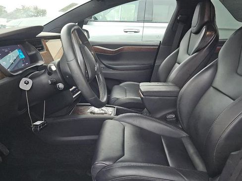 Used 2018 Tesla Model X 100D image 6