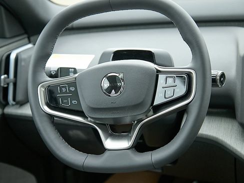 New 2026 Volvo EX30 Ultra image 23