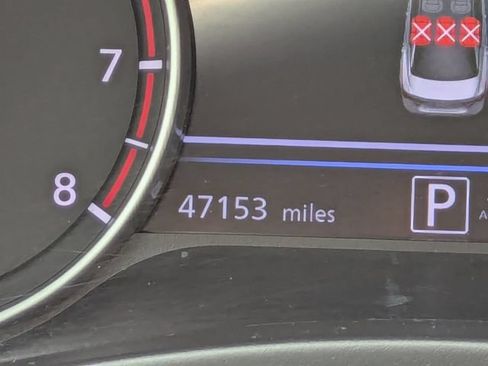 Used 2025 Nissan Sentra SV FWD image 29