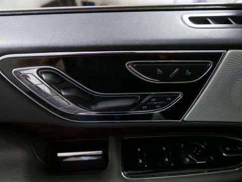 Used 2024 Lincoln Navigator L Black Label image 15