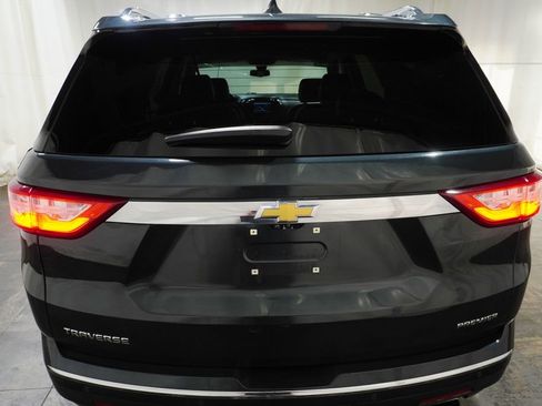 Used 2021 Chevrolet Traverse Premier image 6