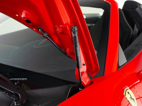 Used 2015 Ferrari 458 Speciale A image 63