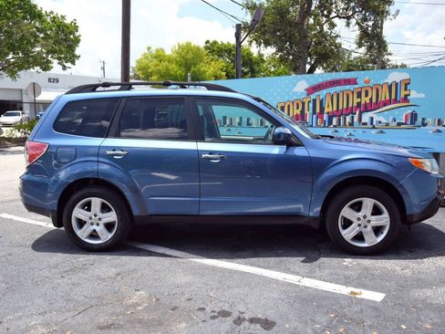 Used 2010 Subaru Forester 2.5X Limited AWD/4WD image 33