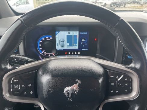 Used 2024 Ford Bronco Black Diamond image 11