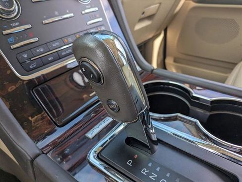 Used 2017 Lincoln Navigator Reserve AWD/4WD image 12