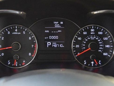 Used 2015 Kia Forte LX image 17