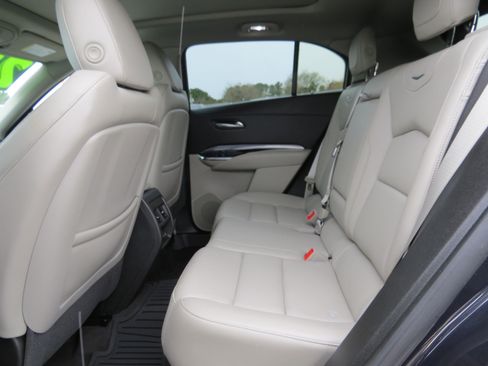 Certified 2023 Cadillac XT4 Luxury w/ Cold Weather Package image 16