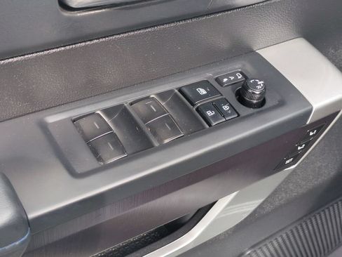 Used 2022 Toyota Tundra Platinum w/ Advanced Package AWD/4WD image 14