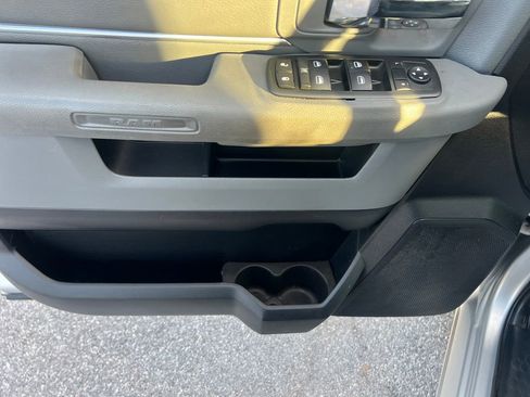 Used 2015 RAM 1500 Big Horn image 11
