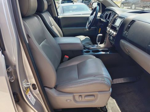 Used 2014 Toyota Sequoia Limited RWD image 10