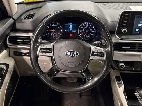 Used 2020 Kia Telluride S w/ S 8 Passenger Seating Package FWD image 23