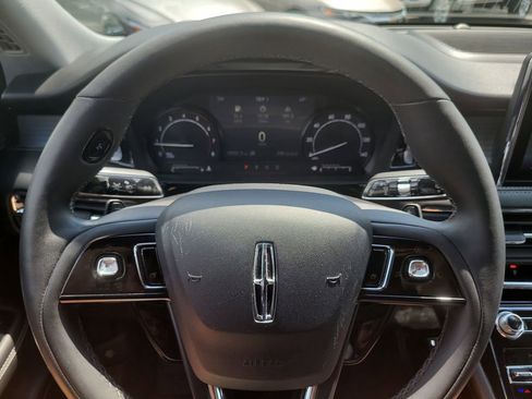 Used 2022 Lincoln Corsair AWD w/ Equipment Group 101A image 27