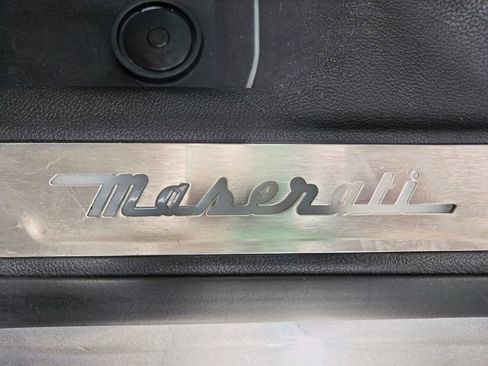 Used 2019 Maserati Levante GranSport image 43