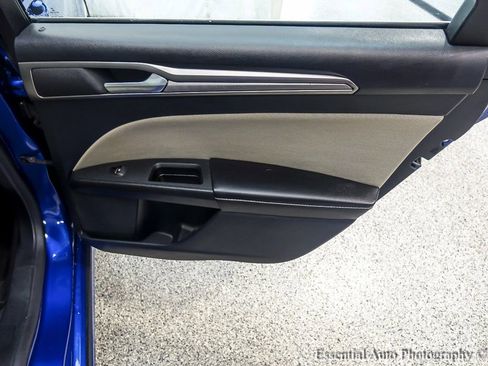 Used 2018 Ford Fusion S image 21