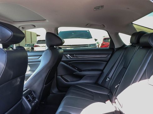 Used 2021 Honda Accord Touring image 20
