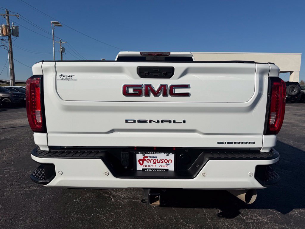 Used 2022 GMC Sierra 3500 Denali w/ Denali Ultimate Package AWD/4WD image 16