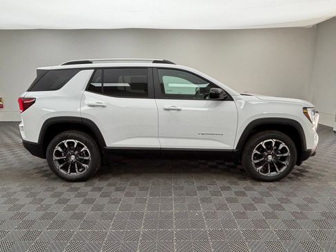 New 2027 GMC Terrain Elevation w/ Elevation Premium Package AWD/4WD image 6