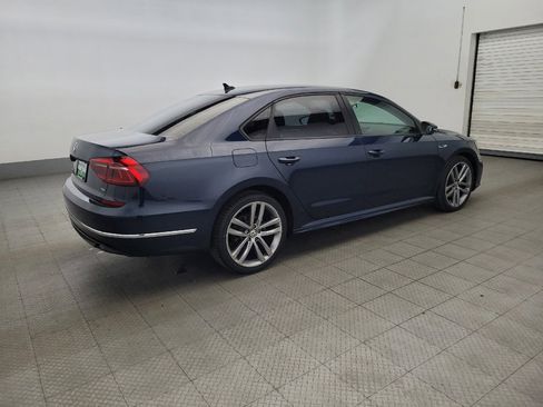 Used 2018 Volkswagen Passat 2.0T R-Line image 10