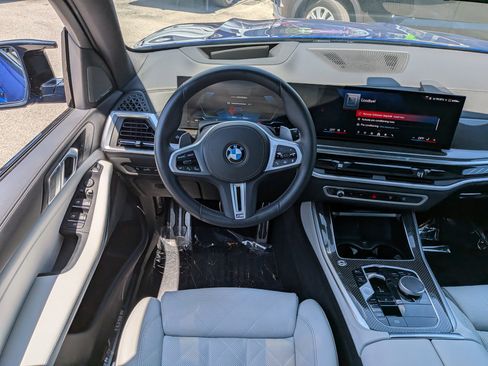 Used 2026 BMW X5 M60i AWD/4WD image 19