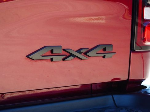 Used 2024 RAM 2500 Laramie w/ Night Edition image 10