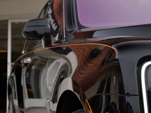 Certified 2025 Rolls-Royce Cullinan image 13