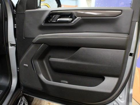 New 2026 GMC Yukon Elevation image 10