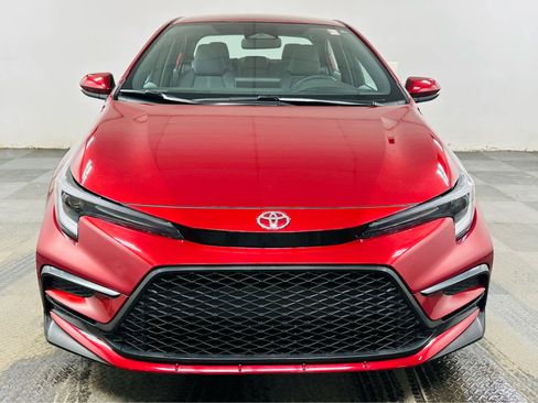 Certified 2023 Toyota Corolla SE w/ Carpet Mat Package (TMS) image 2