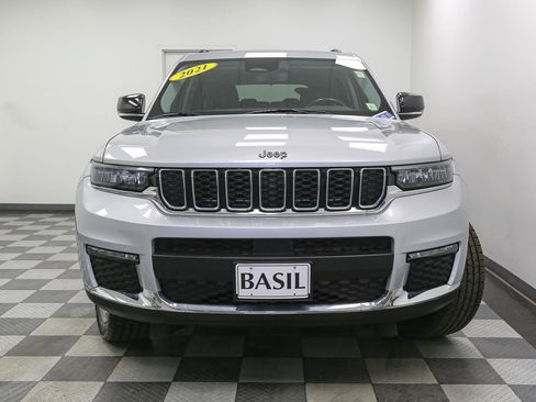 Used 2021 Jeep Grand Cherokee L Limited AWD/4WD image 3