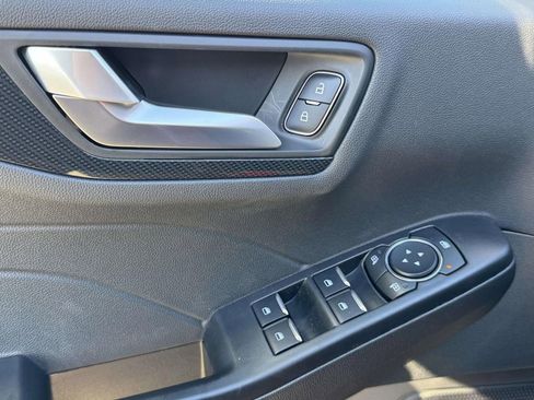 New 2026 Ford Escape ST-Line w/ Cold Weather Package image 16