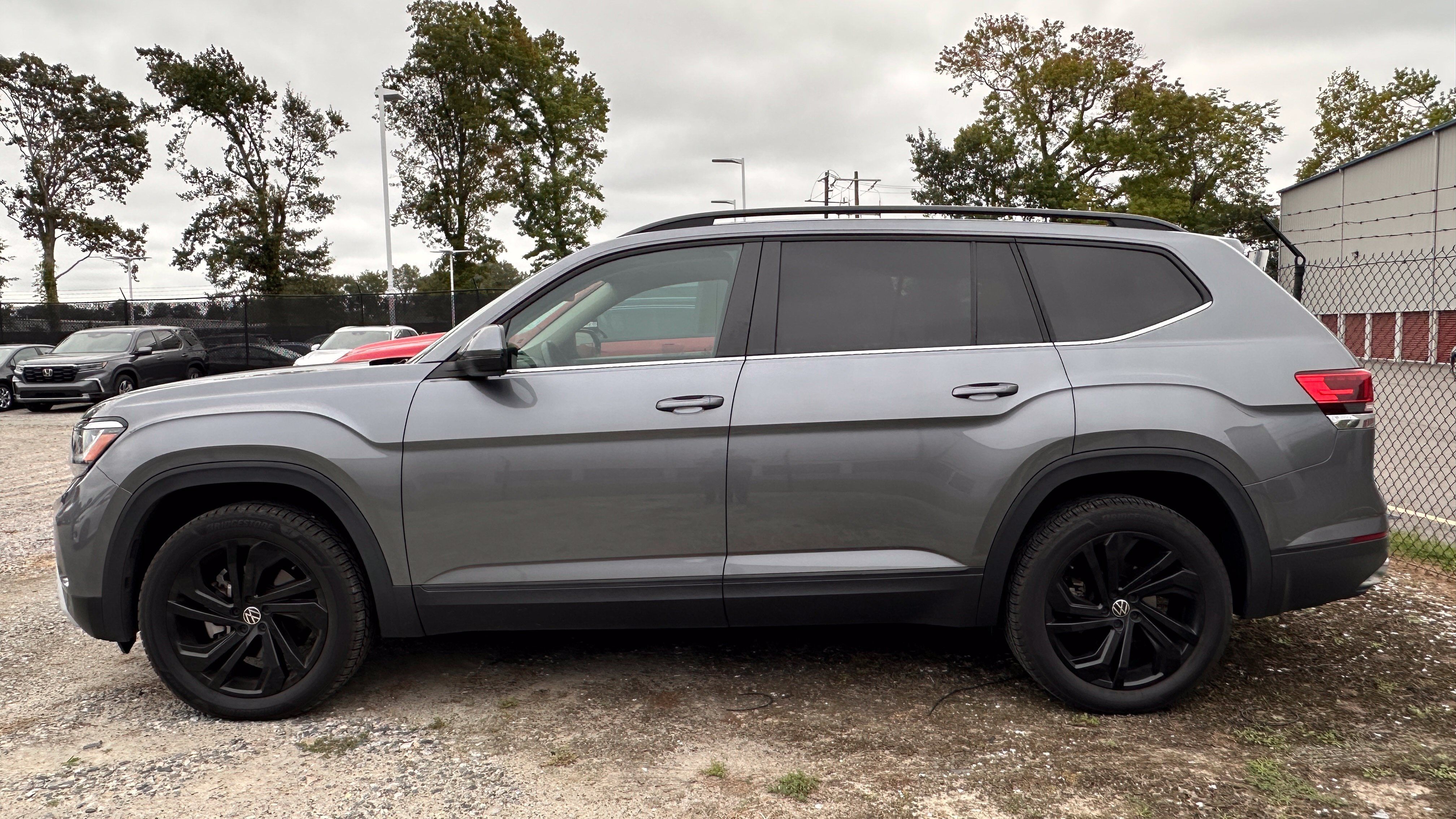 Used 2022 Volkswagen Atlas SE AWD/4WD image 4