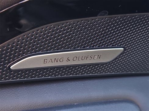 New 2025 Audi Q5 Premium Plus image 12