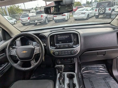 Used 2020 Chevrolet Colorado LT w/ Safety Package image 14