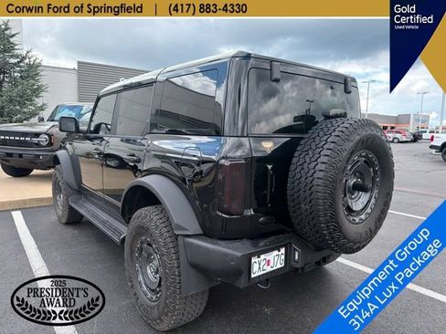 Used 2025 Ford Bronco Outer Banks w/ Sasquatch Package AWD/4WD image 9