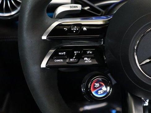 Used 2022 Mercedes-Benz SL 63 AMG 4MATIC image 5