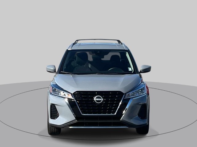 Used 2024 Nissan Kicks SV w/ Exterior Package FWD image 9