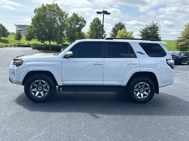 Used 2023 Toyota 4Runner TRD Off-Road Premium AWD/4WD image 7