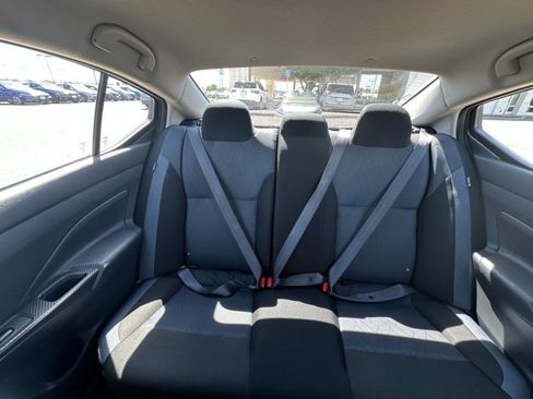 Used 2025 Nissan Versa SV FWD image 38