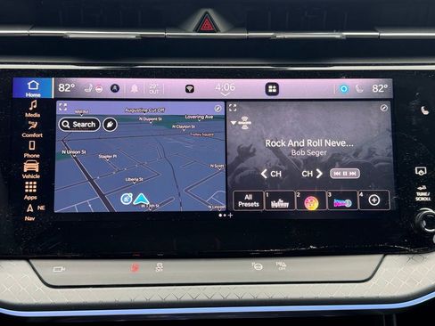 Used 2025 Jeep Wagoneer S Limited image 31