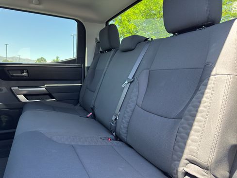 Used 2022 Toyota Tundra SR5 AWD/4WD image 8