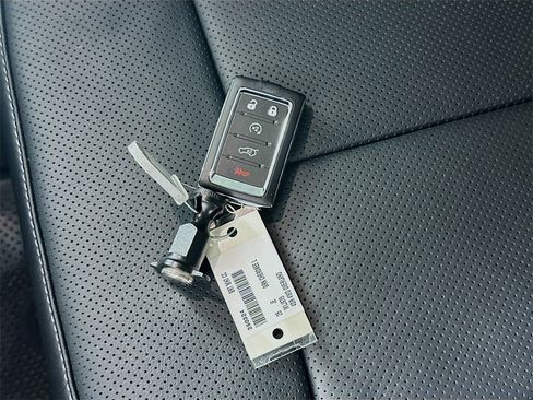 New 2025 Jeep Grand Cherokee L Overland image 20