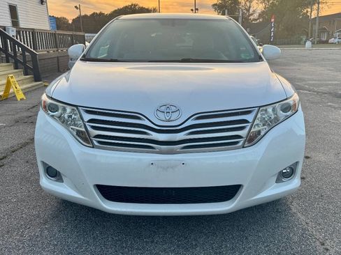 Used 2012 Toyota Venza LE image 2