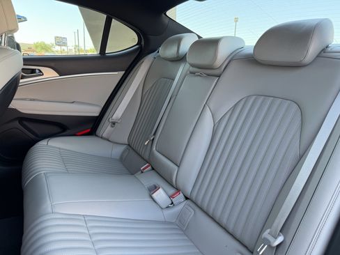 Used 2022 Genesis G70 2.0T w/ Prestige Package RWD image 35
