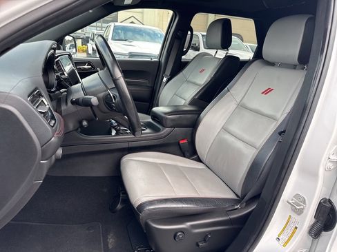 Used 2023 Dodge Durango GT image 37
