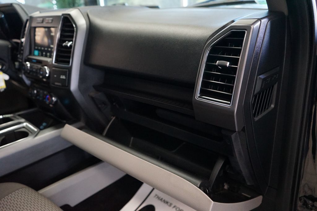 Used 2018 Ford F150 XLT w/ Equipment Group 302A Luxury AWD/4WD image 44