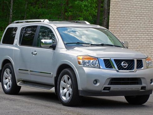 Used 2011 Nissan Armada SL image 5