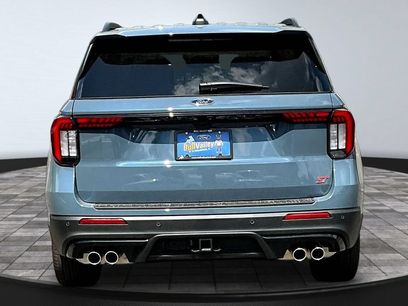 New 2026 Ford Explorer ST w/ Sun And Sound Package