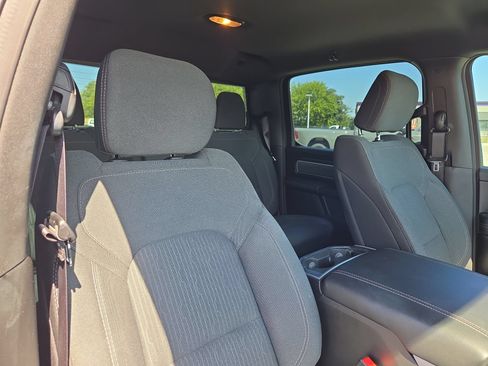 Used 2022 RAM 1500 Big Horn RWD image 30